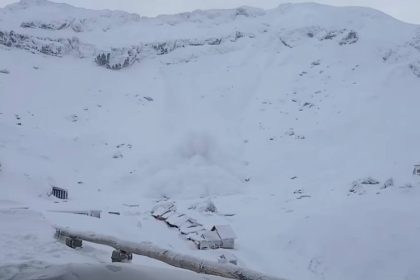 salvamont sibiu avertizeaza risc ridicat de avalansa la balea lac 6957cbe3354eb