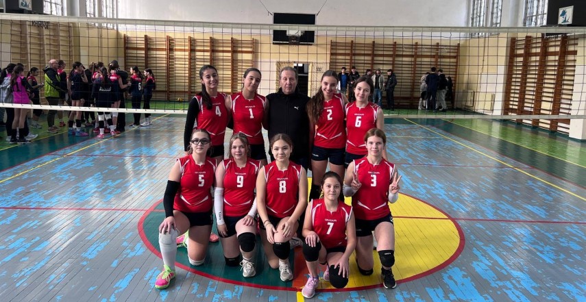 scoala gimnaziala nr 12 bp hasdeu constanta vicecampioana judeteana finala superba spectacol voleibalistic galerie foto 696dee419bf05