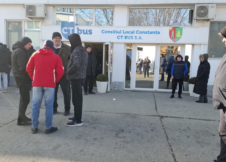 sindicalistii din ct bus au atacat in instanta noua organigrama votata in consiliul local 6967c7e5de161