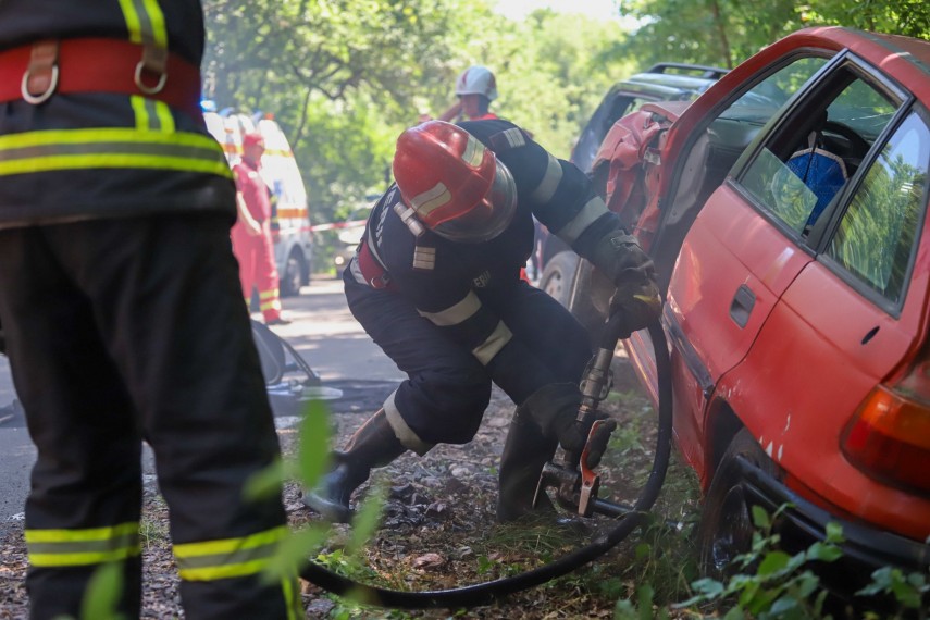 tanar de 21 de ani grav ranit intr un accident rutier in prima zi din 2026 6956683975ef2