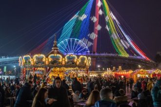 targurile de craciun organizate de untold universe au atras fiecare peste 1 milion de vizitatori in 2025 695fb7d72d848