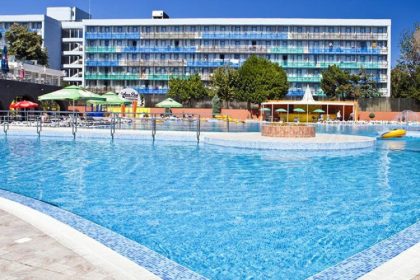 thr marea neagra sa a aprobat vanzarea mai multor hoteluri din saturn si venus catre familia movileanu 6972b8ce3e028