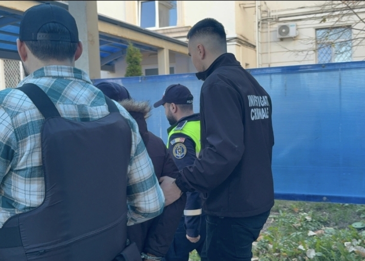 un barbat de 45 de ani retinut pentru violenta in familie in constanta 695a67dd25e93