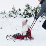 video accident grav la sanius un copil a ajuns la spital dupa ce a fost lovit de o masina 6963e0fdcc3ab