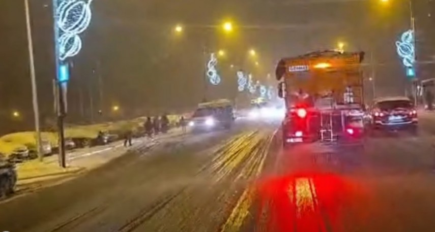 video cum se circula la aceasta ora pe drumurile din municipiu 695fec7ee0762