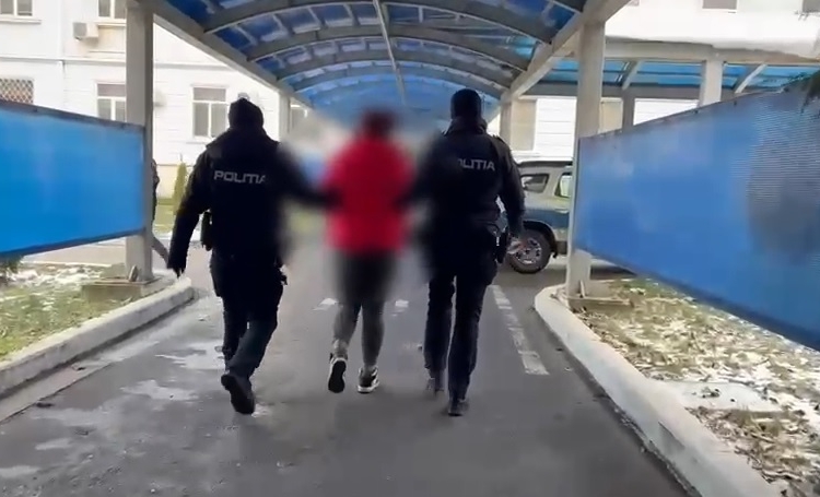 video iata motivul pentru care o femeie din judetul constanta era santajata inculpatii aflasera ca avea o aventura 696ee21c712ae