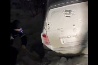 video interventie a jandarmilor la 15c pentru salvarea a 3 persoane 696b8b5ab0b96