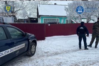 zeci de perchezitii intr un dosar privind stabilirea fictiva a domiciliilor si obtinerea ilegala de acte 6971cdda04840