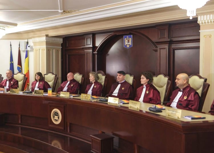 a cincea amanare la ccr pentru pensiile magistratilor 698c489b1fcb4