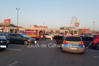 accident rutier in parcarea vivo mall constanta 6999c4692481f