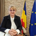 adriana arghirescu viceprimarul constantei preia atributia de ofiter de stare civila 69a16eaf47dd8