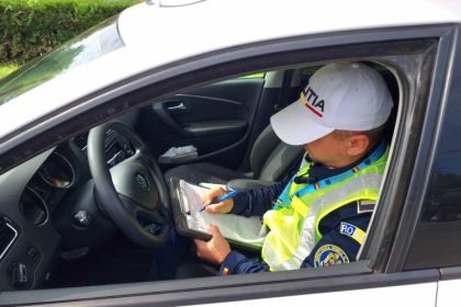 amenzi de 180 de mii de lei aplicate de politistii rutieri in acest weekend la constanta 699c3e02c6583