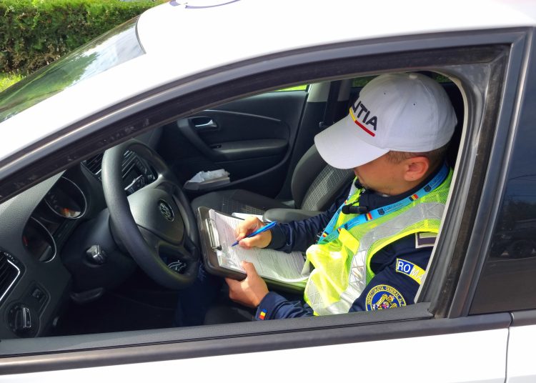 amenzi de 180 de mii de lei aplicate de politistii rutieri in acest weekend la constanta 699c3e02c6583