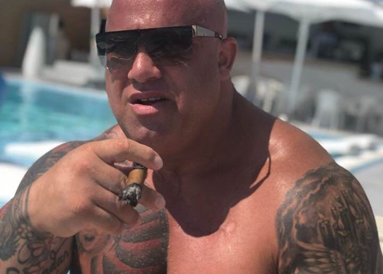 arsen giolacai saltat de oamenii legii a ajuns din nou la inchisoare 6999a8a425556