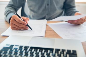 asociatul blue danube pl srl din constanta este executat silit sase terenuri din valu lui traian sunt scoase la vanzare pentru plata datoriei catre cec bank documente 699f1532a576b