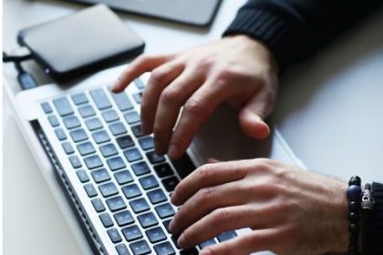 atentie ce site uri alegeti pentru a face cumparaturi in siguranta recomandarile centrului european al consumatorilor din romania 698b04857c145