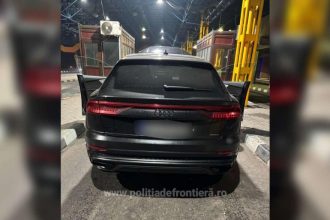 autoturism cautat de autoritatile din italia descoperit de politistii de frontiera de la bors soferul avea permisul suspendat 699ac2144a1ad