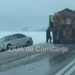autoturism derapat la iesire de pe autostrada a2 bucuresti constanta spre drajna 6999ba8c2bc44