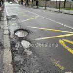 capcane in asfalt chiar in fata spitalului judetean constanta calatorii si soferii de autobuz la proba de rezistenta 699c087a2e978
