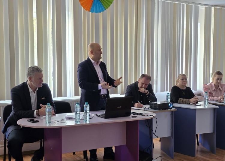 chelaru am demarat un program antidrog si de prevenire a adictiilor in parteneriat cu asociatia comunitara integrata pentru prevenirea si tratarea adictiilor 6998c7f21a762