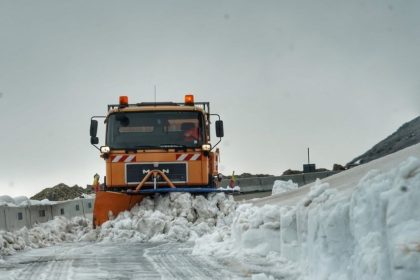 cnair 3 drumuri nationale inchise restrictii de tonaj pe alte 5 sectoare afectate de vremea extrema 69962ebd9503f