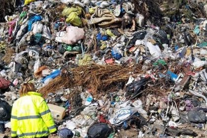 consilierii din lumina vor sa interzica depozitele de deseuri proiectul este atat de prost intocmit incat a primit avize negative 698fb31c21ee4