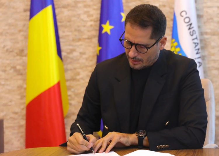 costin rasauteanu a semnat contractul va fi construit primul centru respiro pentru persoanele cu dizabilitati 69a18ad12f497