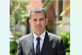 daniel constantin preia conducerea agentiei romane pentru investitii si comert exterior 6980c30397acc