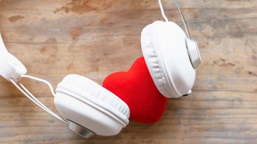 de la slagarele nostalgice la cele mai noi hituri de valentines day 69904ad50f1e5