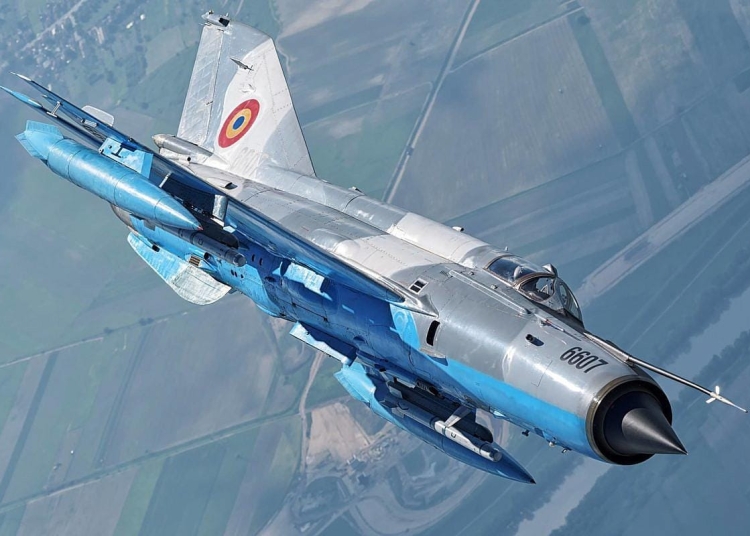 dosarul avioanelor mig 21 avariate cu kerosen de proasta calitate termen azi la curtea de apel constanta cine sunt inculpatii trimisi in judecata 698296671be14