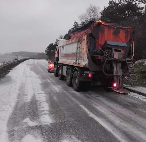 drumurile judetene constanta 35 de masini si utilaje actioneaza in prezent pe drumurile din judet 6996cd904927e