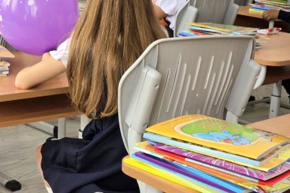 elevii se intorc in scoli 69969c5c1d408