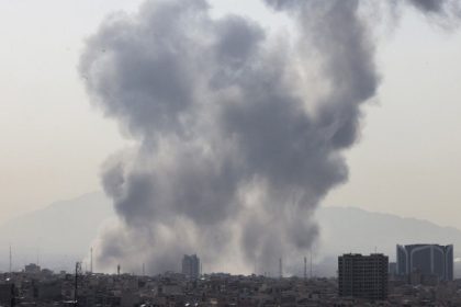 explozii in mai multe state din orientul mijlociu emiratele arabe unite au inchis spatiul aerian 69a2e3547a589