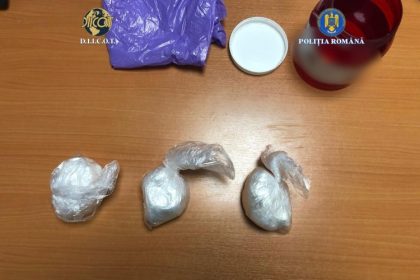 femeia care vindea droguri in cluburile din mamaia si in zona unui restaurant din navodari a ajuns la inalta curte de casatie si justitie 6986c32466bfc