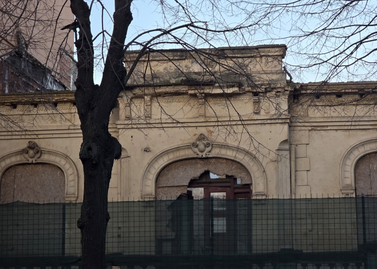 foto casa din constanta care a apartinut bijutierului casei regale in paragina 6993d188f1831