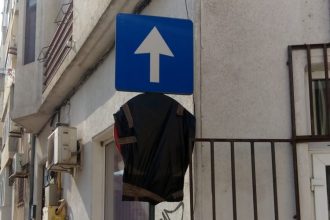 foto vechiul regulament din zona peninsulara a fost anulat definitiv in 2023 dar indicatoarele care interzic accesul au ramas pe pozitii 699e4d8e45bbe