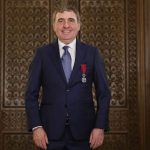 gheorghe hagi are contractul pe masa si e gata sa semneze 30 000 de euro pe luna pentru a conduce echipa nationala 698f07bbd1fa2