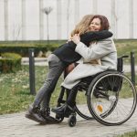 guvernul a aprobat reduceri pentru proprietarii de cladiri vechi si persoane cu dizabilitati 69a1832155492