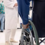 indemnizatie lunara pentru persoanele cu handicap grav cu asistent personal 699302a99185e