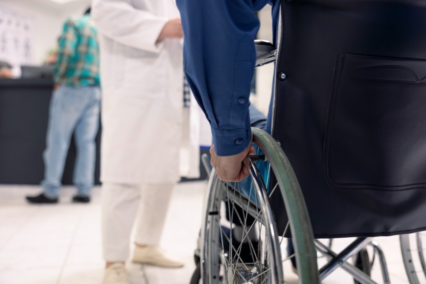 indemnizatie lunara pentru persoanele cu handicap grav cu asistent personal 699302a99185e