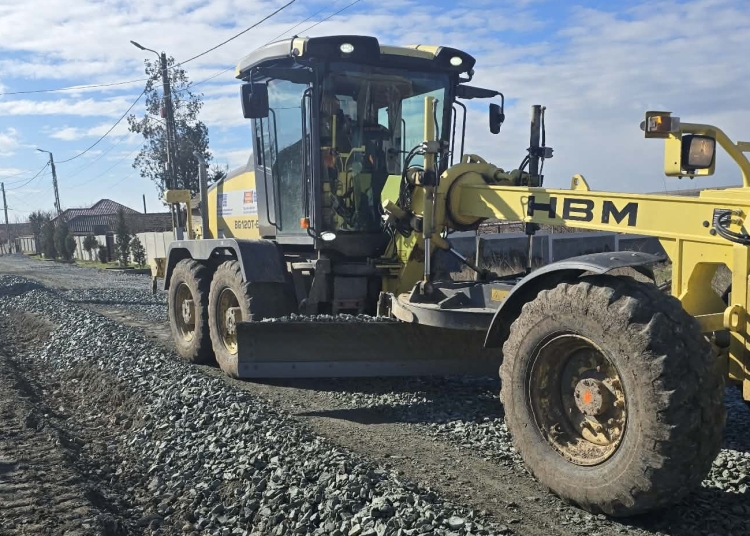 lucrarile de modernizare avanseaza pe mai multe strazi din corbu 699f7b7802bca