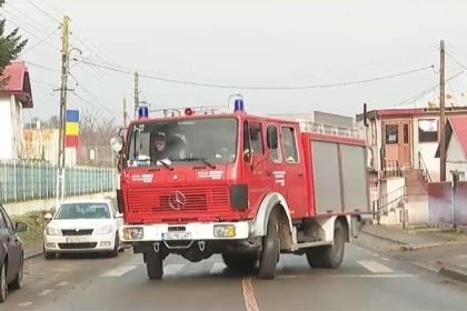 mai mare rasul un pompier voluntar care mergea la un incendiu tras pe dreapta si lasat fara permis pentru ca nu a acordat prioritate masinii politiei 6990755d5b533