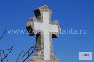 mai multe morminte au fost profanate in cimitirul din localitatea cuza voda judetul constanta 6991d0cce6904