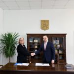 ministerul sanatatii a semnat protocolul de colaborare cu asociatia telefonul copilului un apel poate opri un gest extrem 6980e1fd4ef16