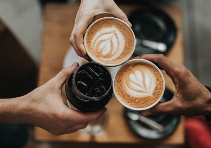 navodariul isi diversifica oferta horeca s a infiintat 10house coffee shop srl 6981b5a456980