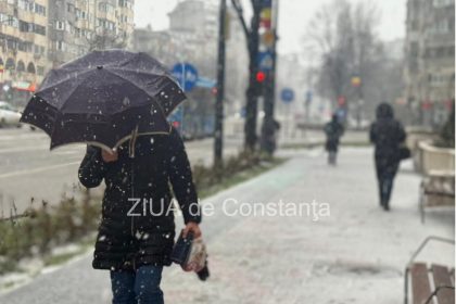 ninge la constanta zapada s a asternut pe sosea si trotuare 699566556b8f6