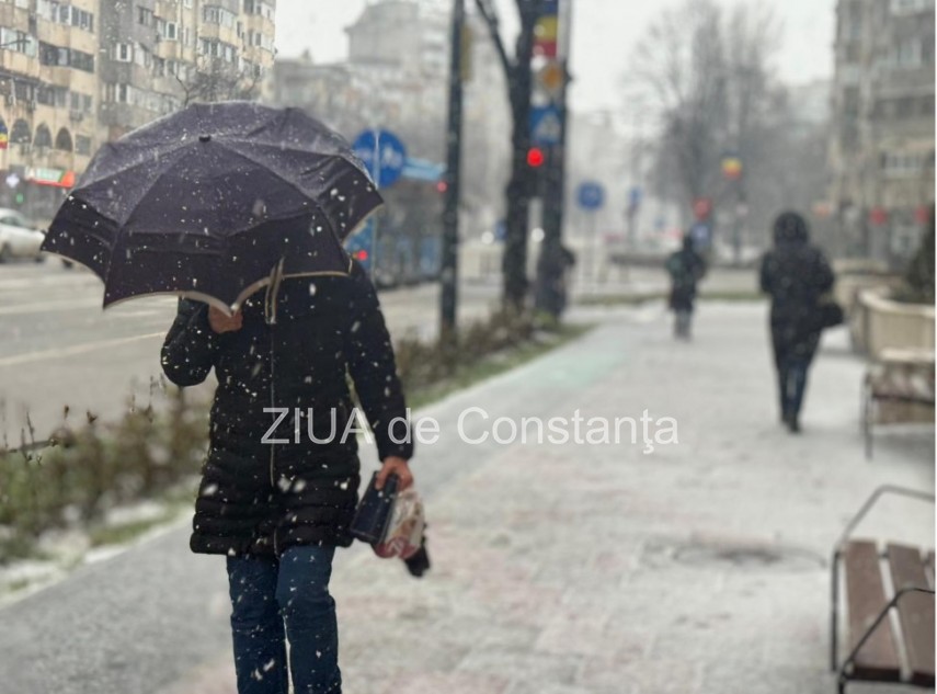 ninge la constanta zapada s a asternut pe sosea si trotuare 699566556b8f6
