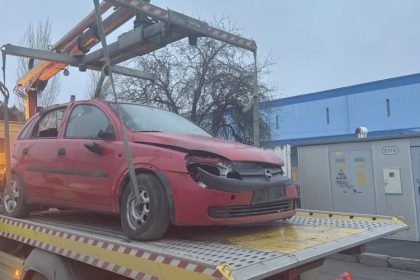 peste 20 de masini abandonate ridicate de politia locala constanta 69a144a5327ec