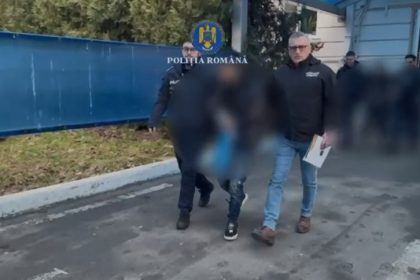politia a recuperat prejudiciul dupa o talharie calificata in cernavoda doua persoane retinute de politisti 698705b92068e