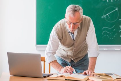 profesorii ameninta cu boicotarea simularilor la evaluarea nationala si bacalaureat 698f77a59c09f